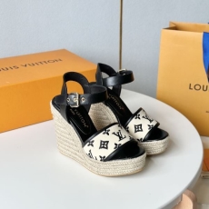 Louis Vuitton Sandals